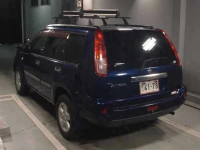Nissan X-TRAIL