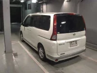 Nissan SERENA лот № 3079 оценка 3.5  с аукциона в Японии 1