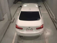 BMW 3-Series лот № 390 оценка 4  с аукциона в Японии 6