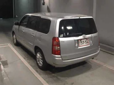 Toyota SUCCEED  с аукциона в Японии