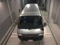 Toyota HIACE VAN лот № 4528 оценка R  с аукциона в Японии 5