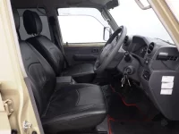 Toyota LAND CRUISER лот № 10263 оценка 4  с аукциона в Японии 5
