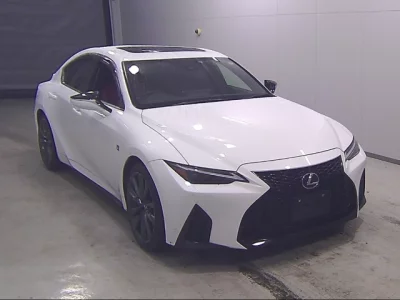 Lexus IS