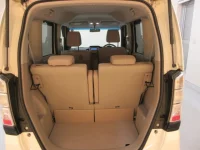 Honda N BOX лот № 28095 оценка 3  с аукциона в Японии 7