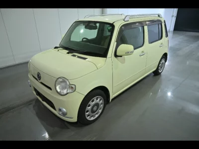 Daihatsu MIRA  с аукциона в Японии