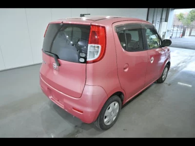 Nissan MOCO  с аукциона в Японии