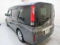 Honda STEP WAGON лот № 28021 оценка 3  с аукциона в Японии 3