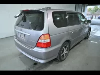 Honda ODYSSEY лот № 29015 оценка 3  с аукциона в Японии 2
