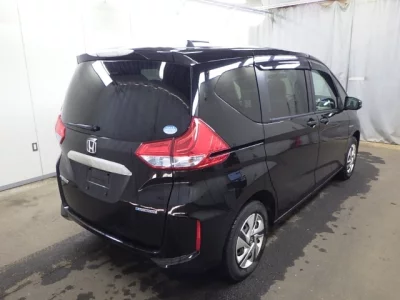 Honda FREED  с аукциона в Японии