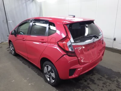 Honda FIT  с аукциона в Японии