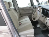 Honda N BOX лот № 28063 оценка 3.5  с аукциона в Японии 5