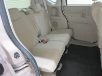 Honda N BOX лот № 28063 оценка 3.5  с аукциона в Японии 6