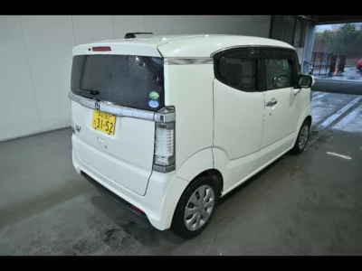 Honda N-Box Slash