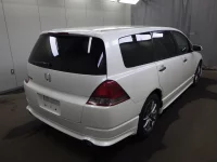 Honda ODYSSEY лот № 26037 оценка 3  с аукциона в Японии 2