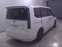 Honda STEP WAGON лот № 10325 оценка R  с аукциона в Японии 2