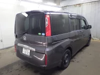 Honda STEP WAGON лот № 26071 оценка 3.5  с аукциона в Японии 2