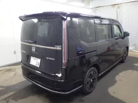 Honda STEP WAGON лот № 26087 оценка 4  с аукциона в Японии 1