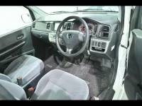 Honda STEP WAGON лот № 29067 оценка 3.5  с аукциона в Японии 4