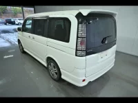 Honda STEP WAGON лот № 29067 оценка 3.5  с аукциона в Японии 3