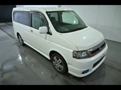 Honda STEP WAGON  с аукциона в Японии