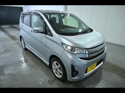 Mitsubishi EK CUSTOM