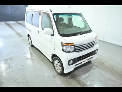 Daihatsu Atrai Wagon  с аукциона в Японии