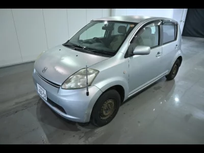 Toyota PASSO  с аукциона в Японии