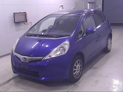 Honda FIT  с аукциона в Японии