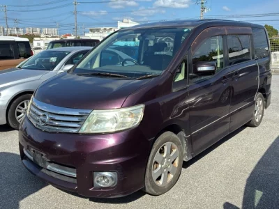 Nissan SERENA  с аукциона в Японии