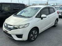 Honda FIT лот № 25030 оценка 3  с аукциона в Японии 1