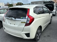 Honda FIT лот № 25030 оценка 3  с аукциона в Японии 2