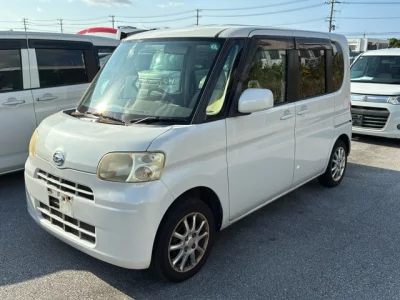 Daihatsu TANTO  с аукциона в Японии