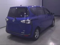 Toyota SIENTA лот № 10341 оценка 3.5  с аукциона в Японии 2