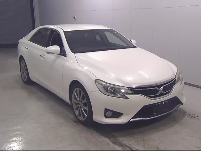 Toyota MARK X  с аукциона в Японии