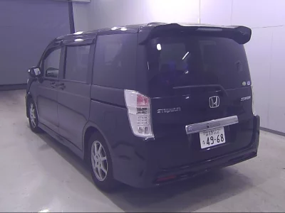 Honda STEP WAGON