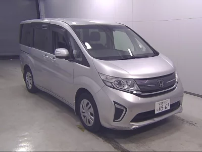 Honda STEP WAGON  с аукциона в Японии