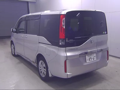 Honda STEP WAGON  с аукциона в Японии
