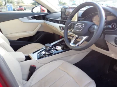 Audi A4  с аукциона в Японии