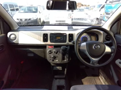 Mazda CAROL  с аукциона в Японии