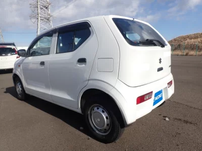 Suzuki ALTO  с аукциона в Японии