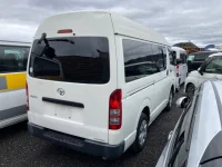 Toyota HIACE VAN лот № 14036 оценка R  с аукциона в Японии 1