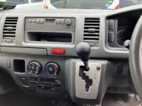 Toyota HIACE VAN лот № 14036 оценка R  с аукциона в Японии 5