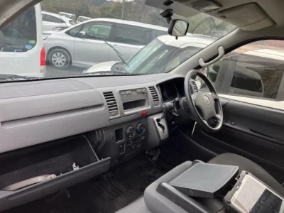 Toyota HIACE VAN  с аукциона в Японии