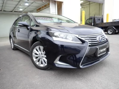 Lexus HS