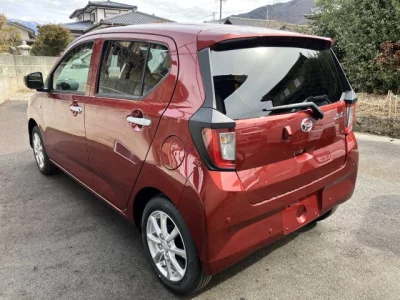 Daihatsu MIRA E S
