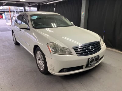 Nissan FUGA  с аукциона в Японии