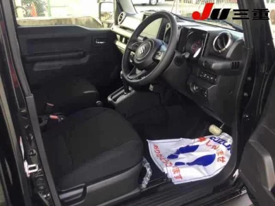 Suzuki JIMNY NOMADE