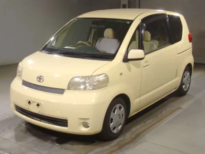 Toyota PORTE