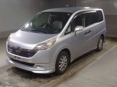 Honda STEP WAGON  с аукциона в Японии