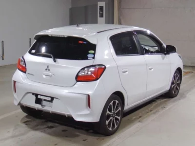 Mitsubishi MIRAGE  с аукциона в Японии
